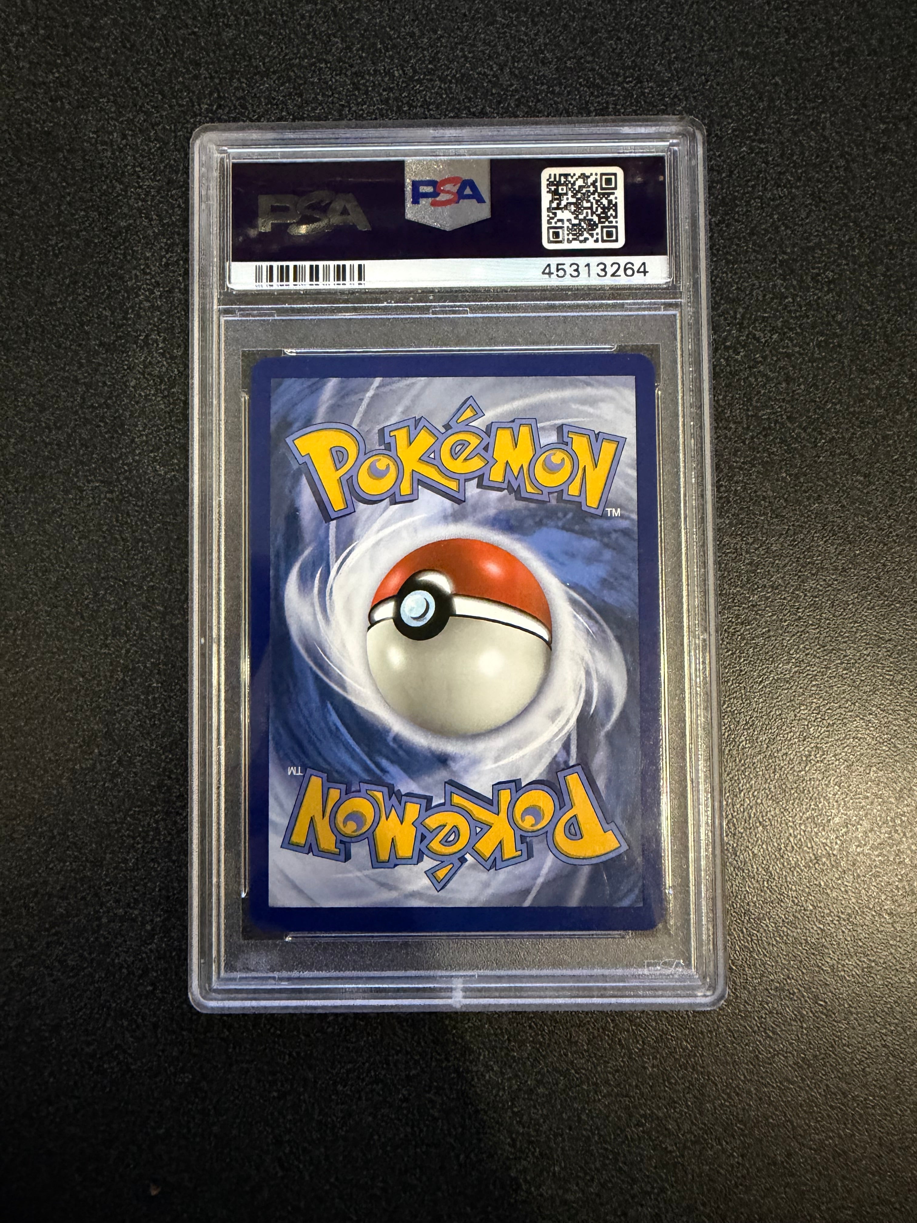 Pokemon: PSA 10 Articuno GX - Secret Rare - Celestial Storm