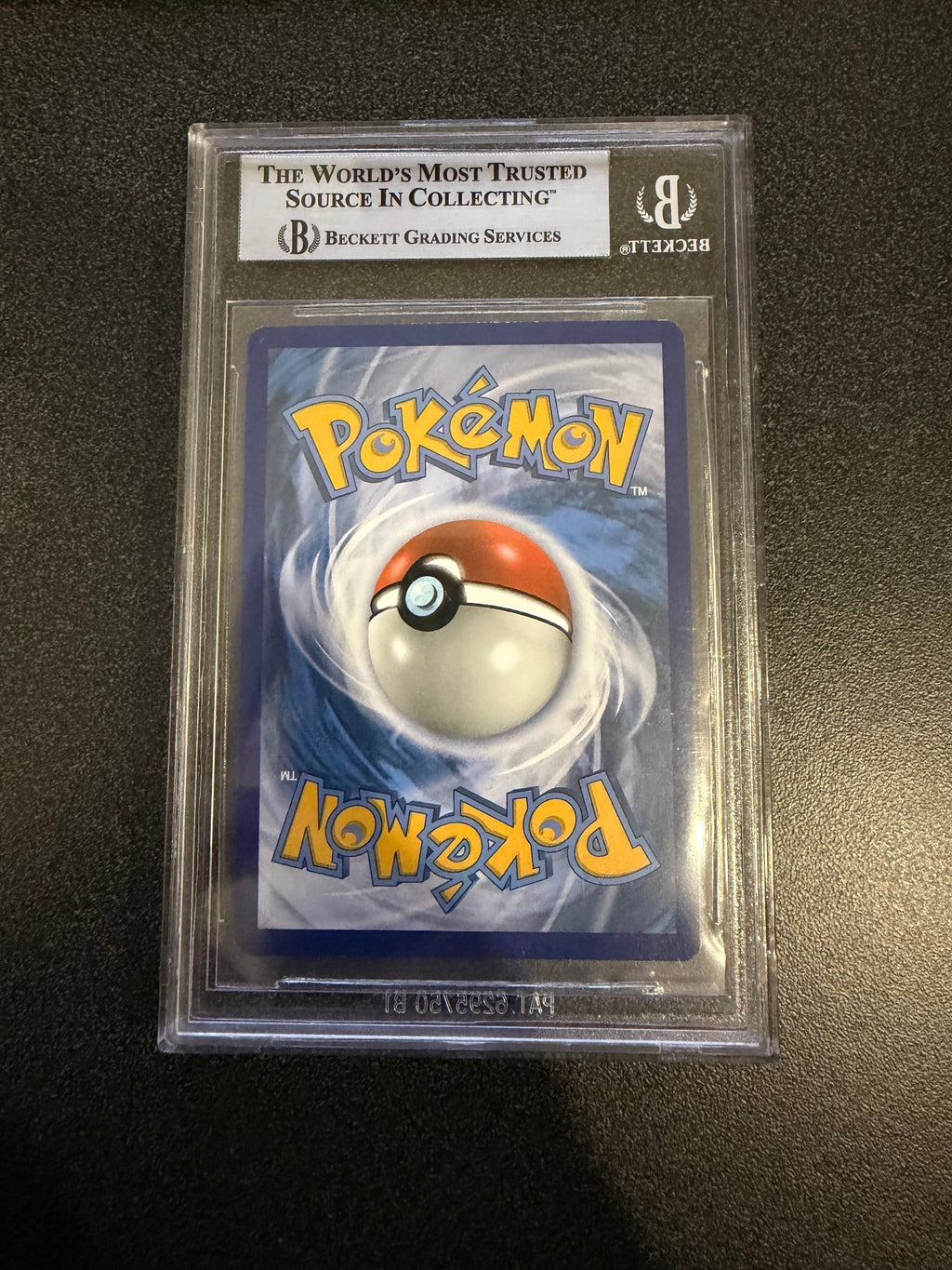 Pokemon: Beckett 8.5 Lugia (Secret) - Lost Thunder