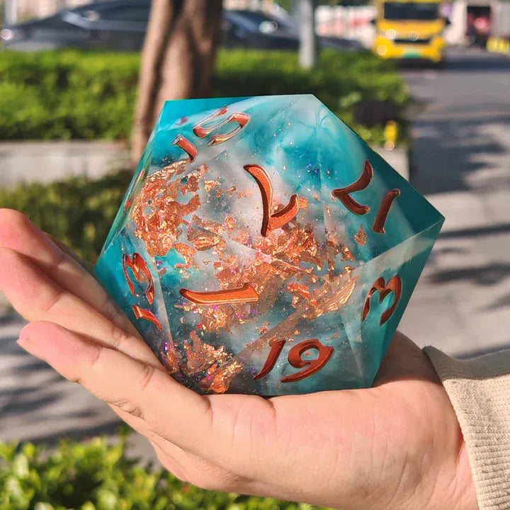 HY00542: Captured Magic 100mm Chonk D20 - Cloudfall